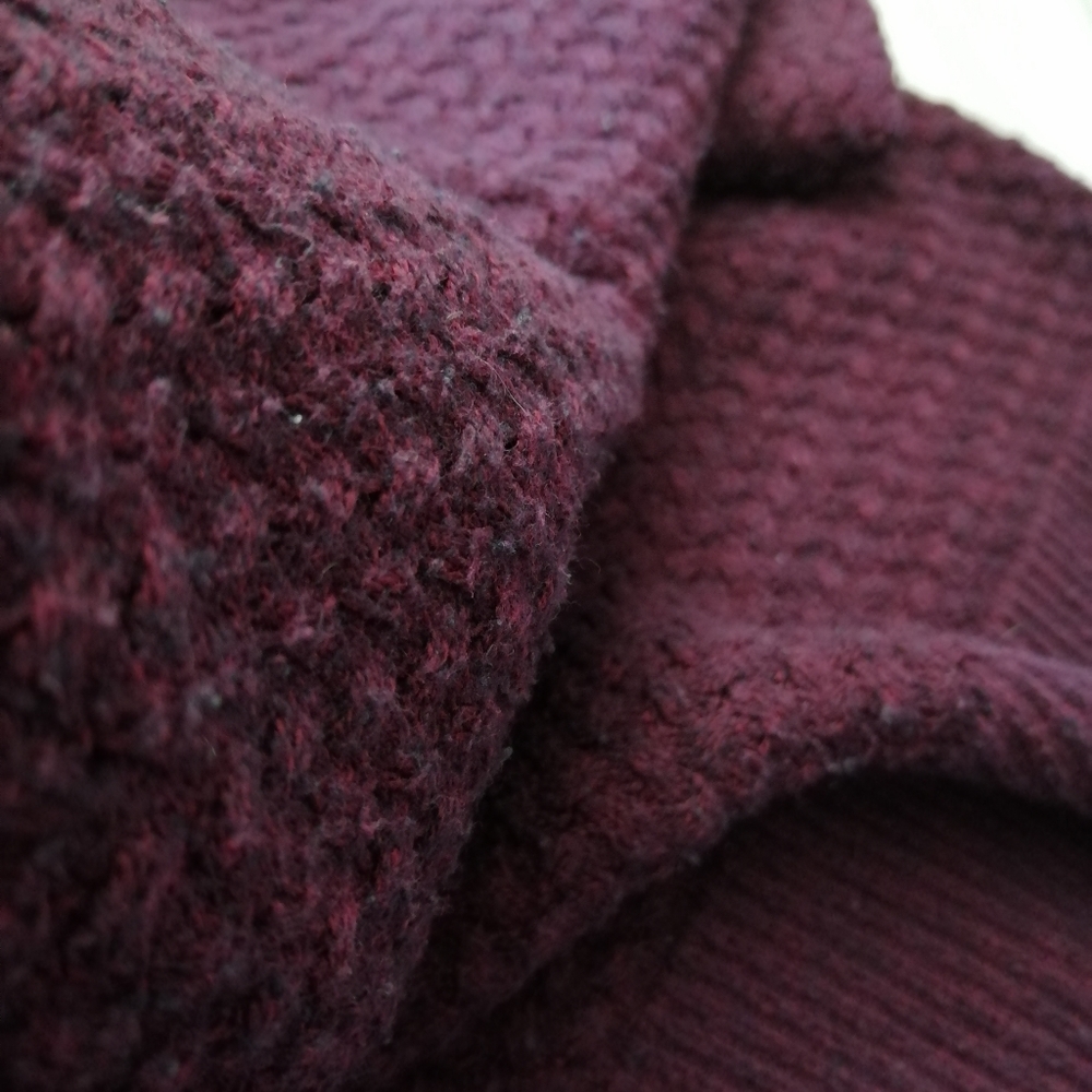 Sweater - Picture 5 of 5